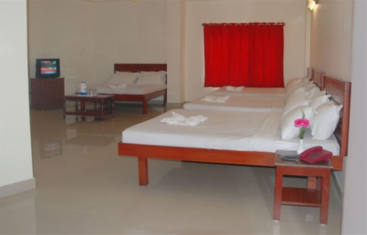 Hotel Sanjay eight bedded room